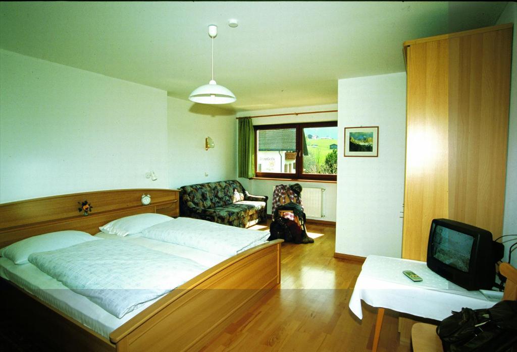 Hotel Viktoria Kastelruth Zimmer foto